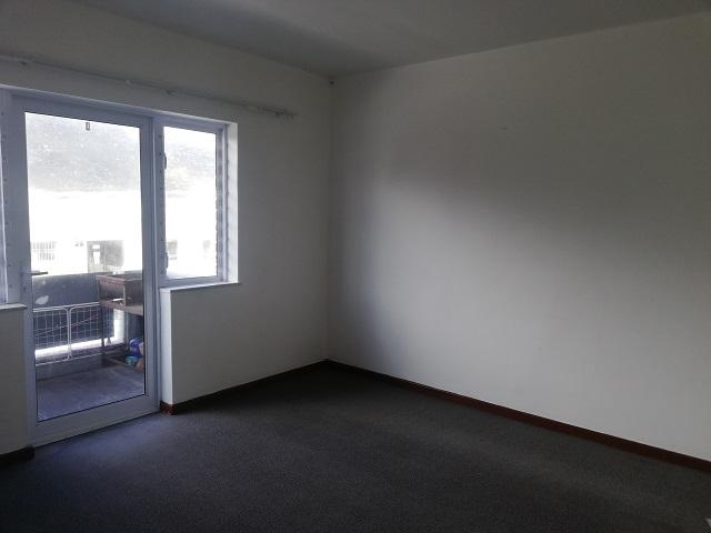 To Let 1 Bedroom Property for Rent in Fish Hoek Western Cape
